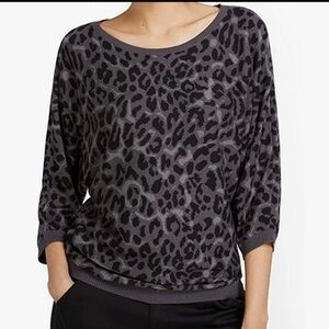New York & Company Dolman Sweater Size Large NWT